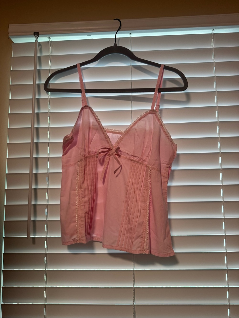 Pink Sleeveless Lace-Trim Cami Top